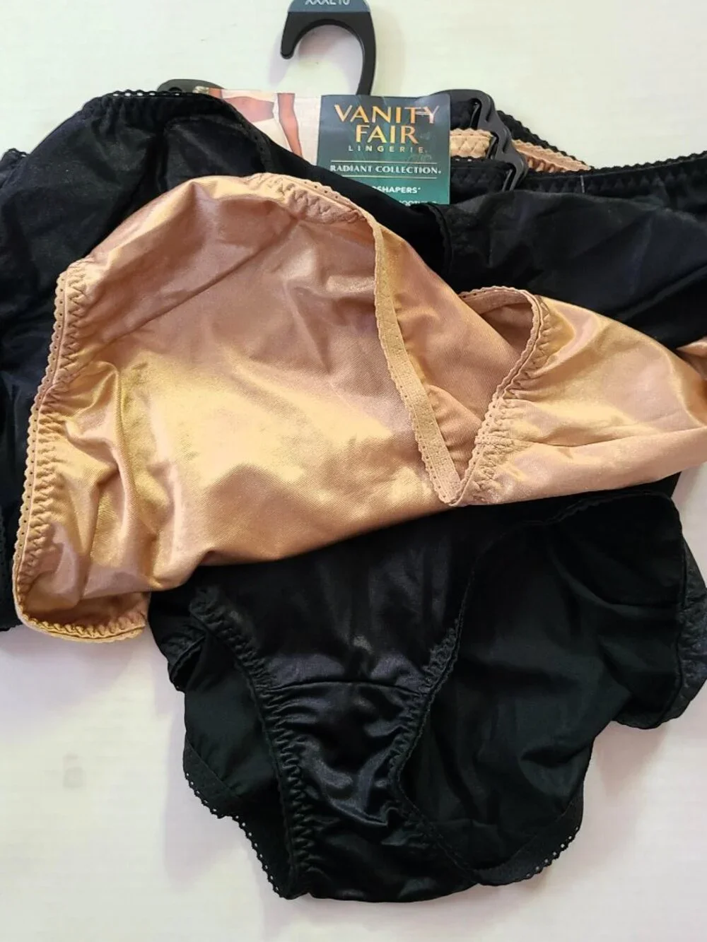 Vanity Fair Lingerie 3 Pack Brief Panties Radiant Collection Undershaper XXXL 10 - Picture 4 of 6